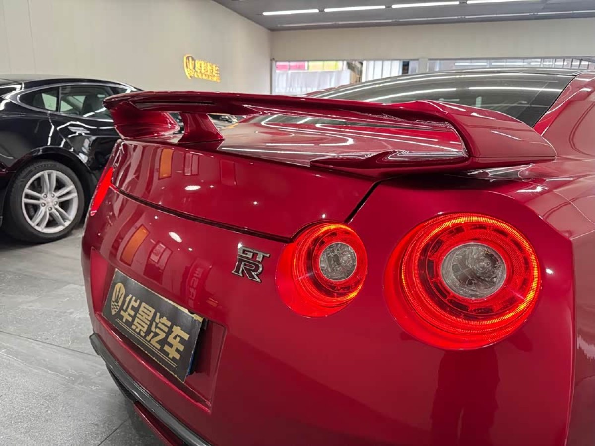 日产 日产GT-R 2015 汽车图片 #9