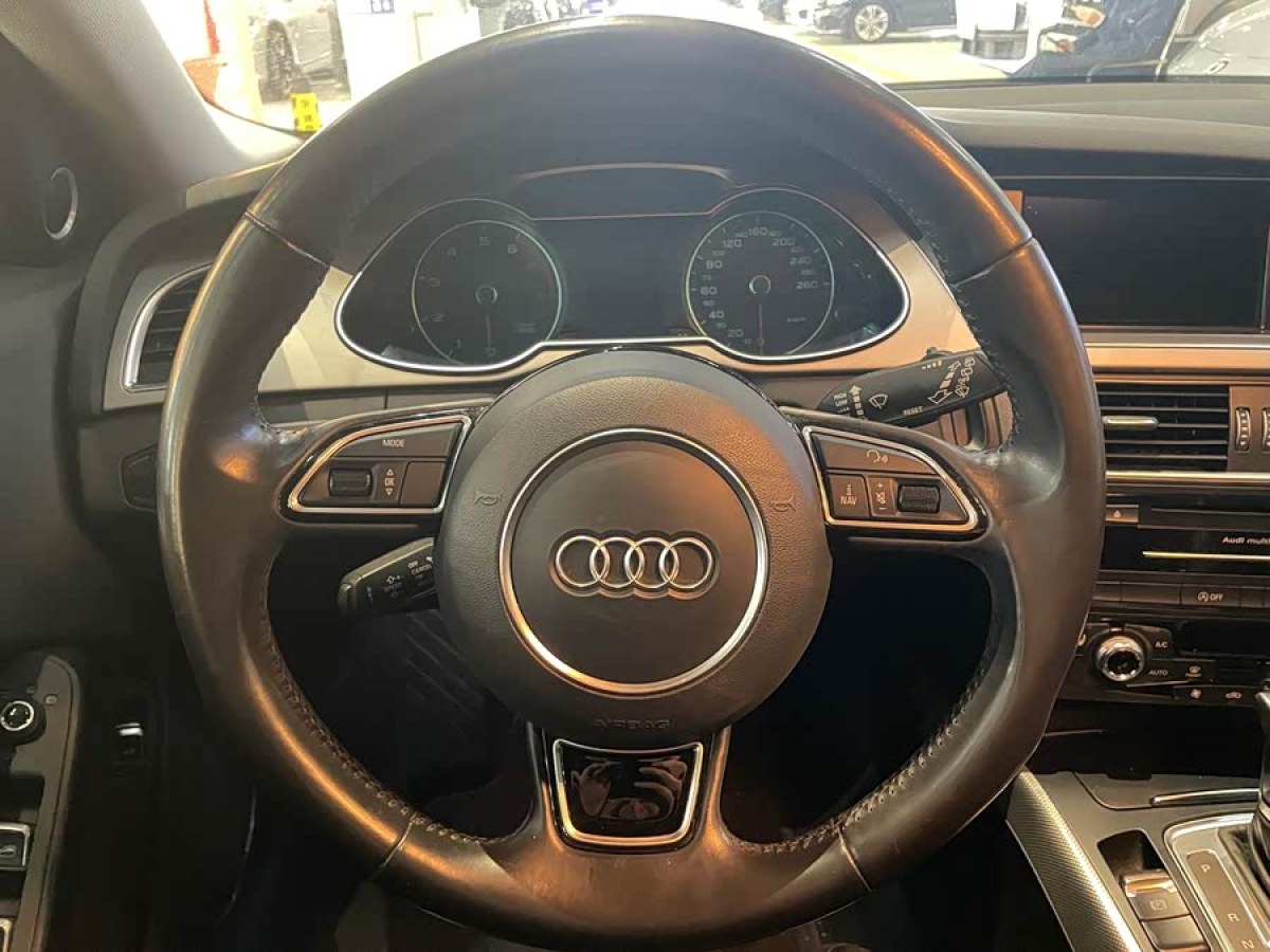 Audi A4 (Imported) 2015 car image #9