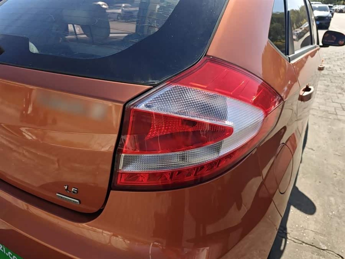 Chery Fulwin 2016 car image #9