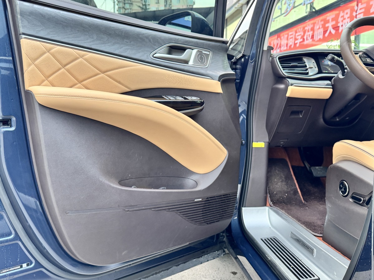 腾势 腾势D9 2024 汽车图片 #9