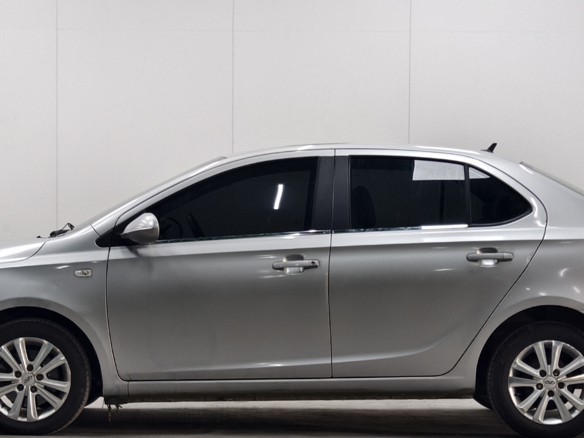 Chery E3 2013 car image #9