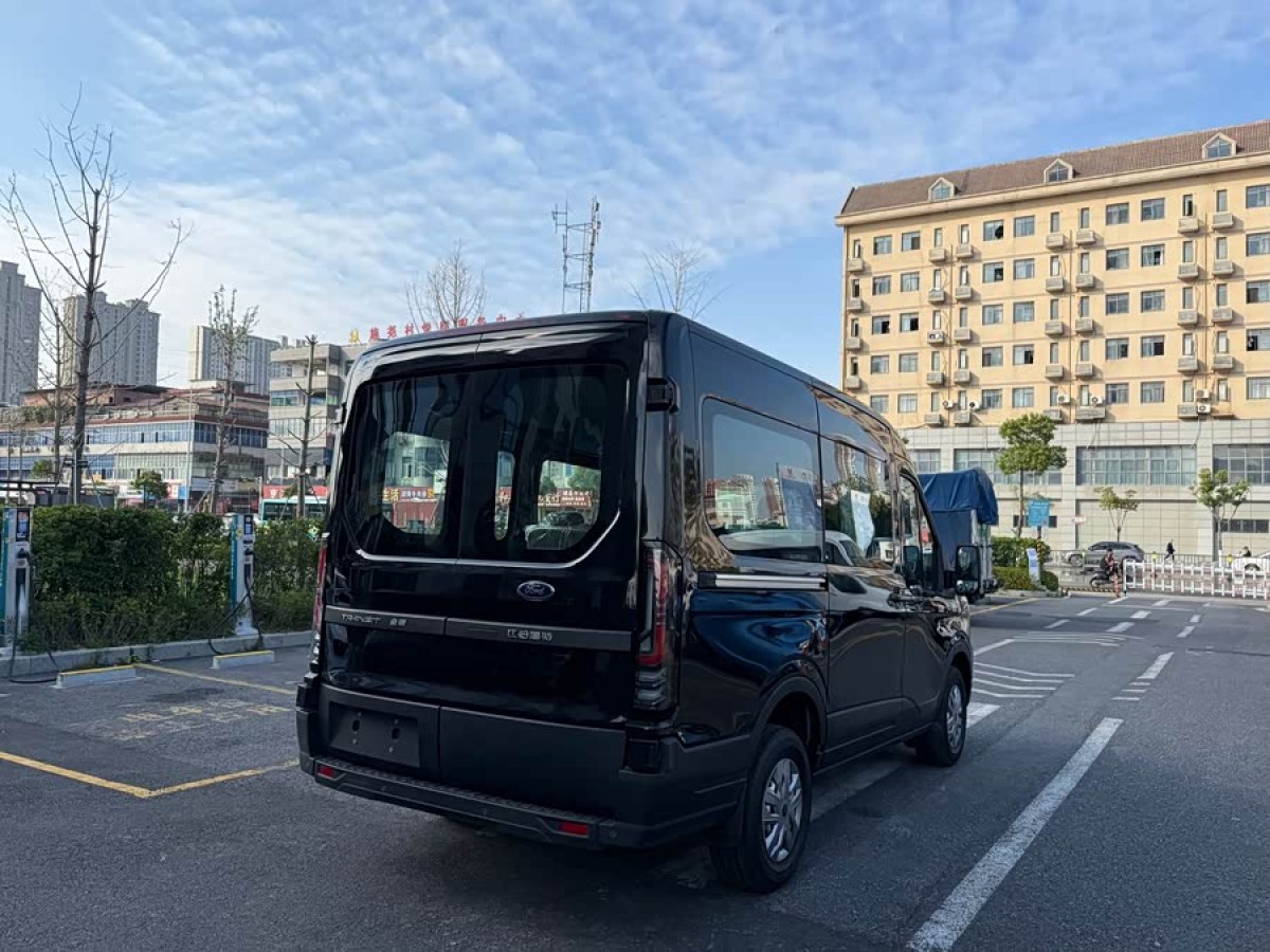 Ford Transit T8 2025 #9 Ford Transit T8 2025 car image #9