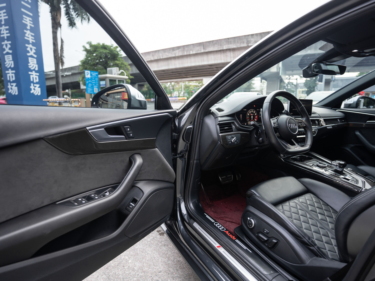 Audi S4 2019 صورة سيارة #9