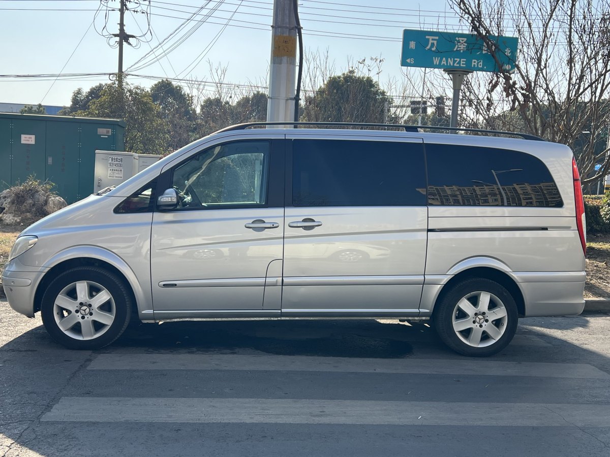 Mercedes-Benz Viano (Imported) 2008 car image #9