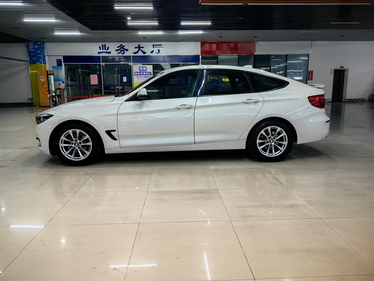 BMW 3 Series (Imported) 2017 car image #9