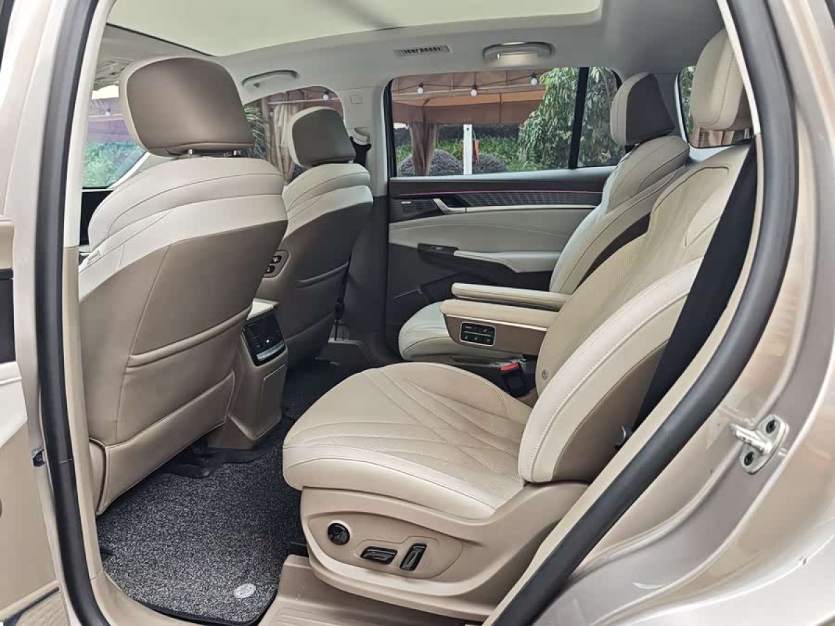 Roewe RX9 2024 car image #9