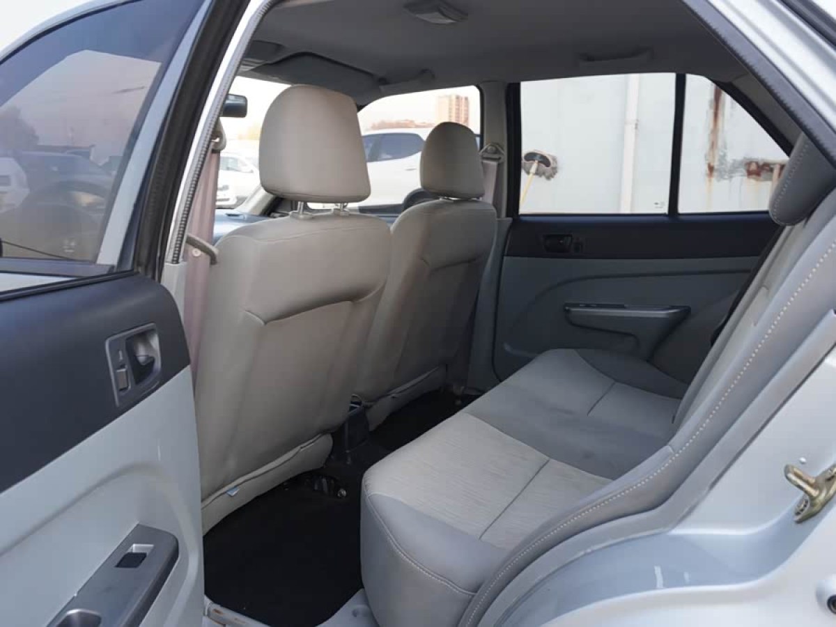 铃木 羚羊 2013 汽车图片 #9