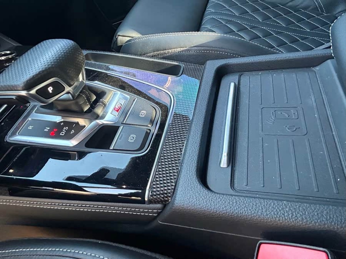 Audi SQ5 2022 immagine di auto #9