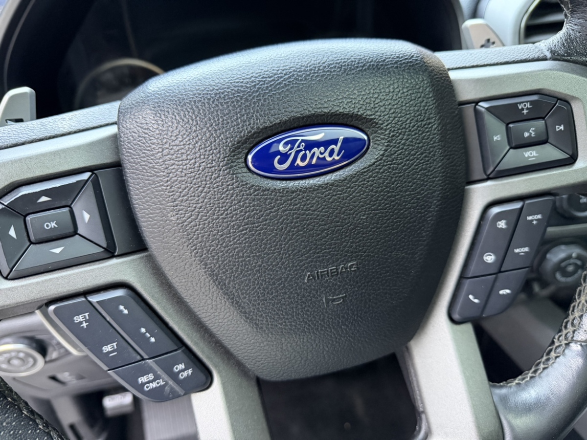Ford 2018 car image #9
