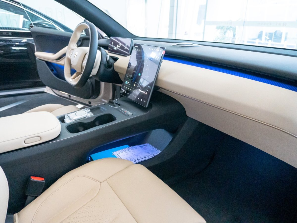 蔚来 蔚来ET5T 2024 汽车图片 #9