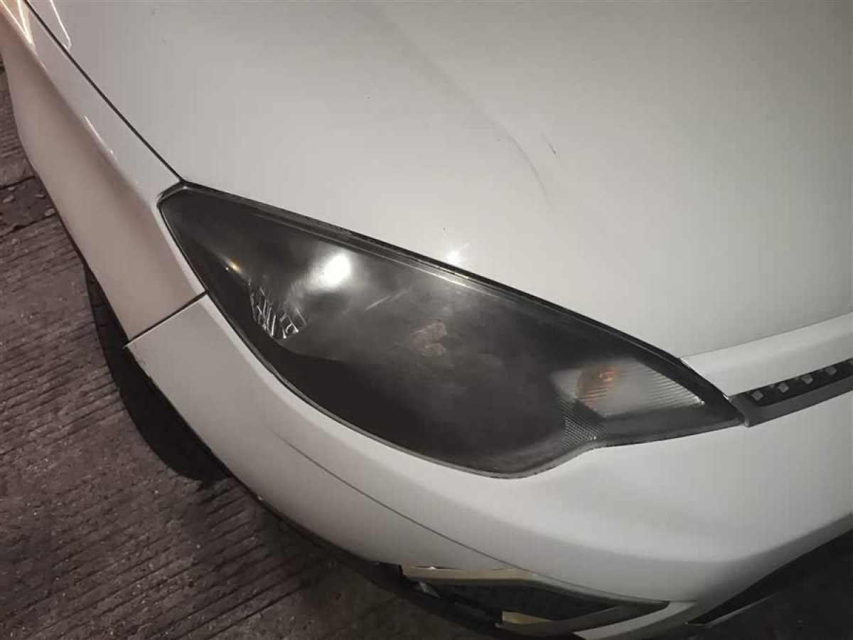 MG 3 SW 2016 car image #9