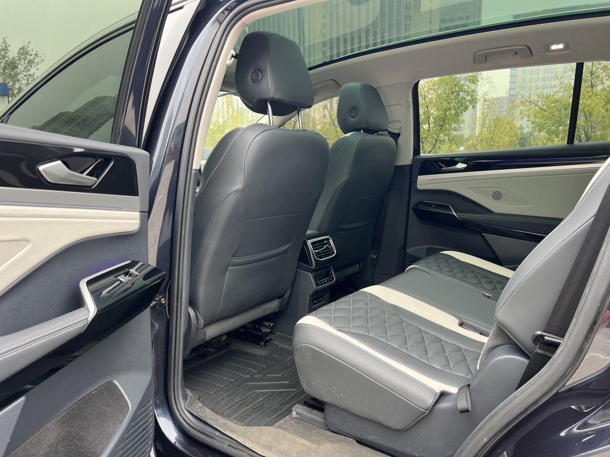 Volkswagen ID.6 Crozz 2022 car image #9