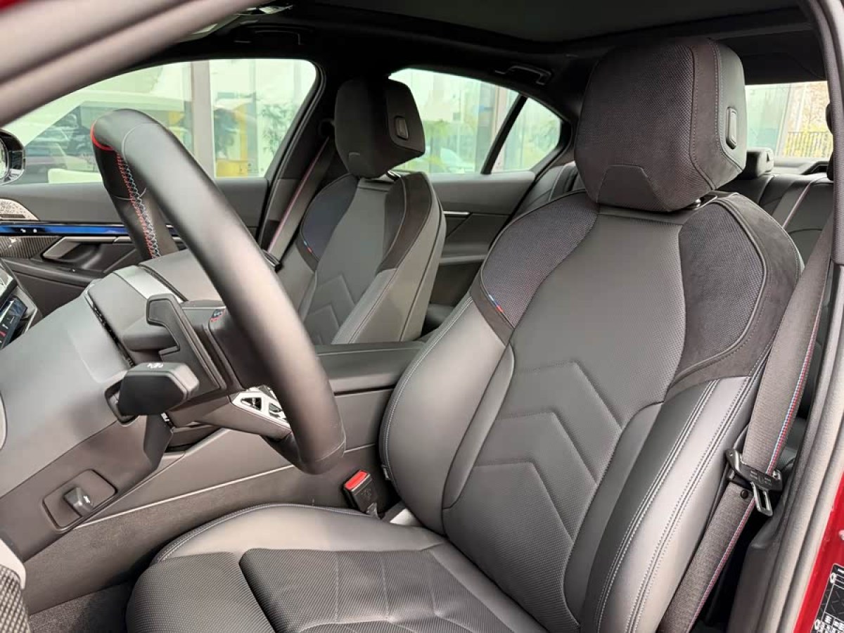 BMW i5 M60 2024 #9 BMW i5 M60 2024 car image #9