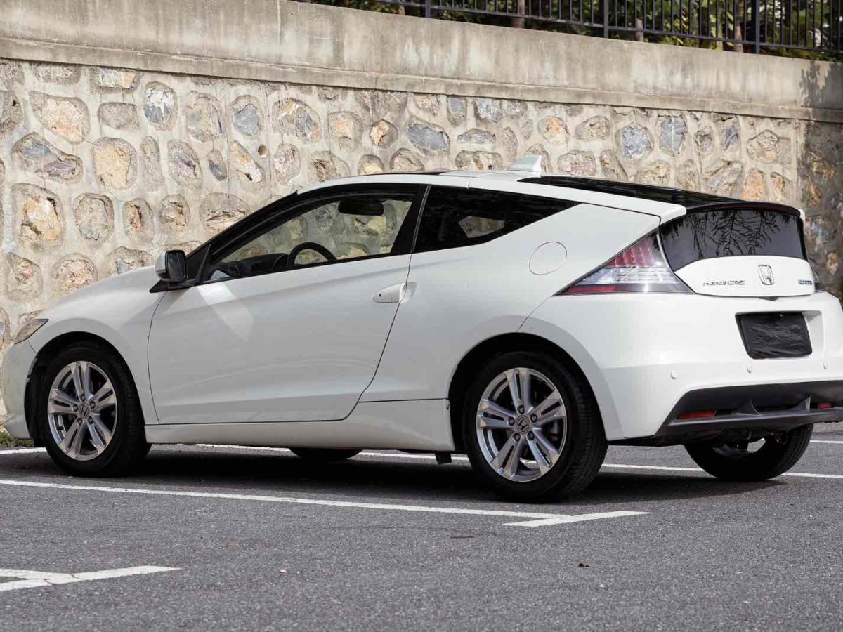 Honda CR-Z 2013 #9 Honda CR-Z 2013 car image #9