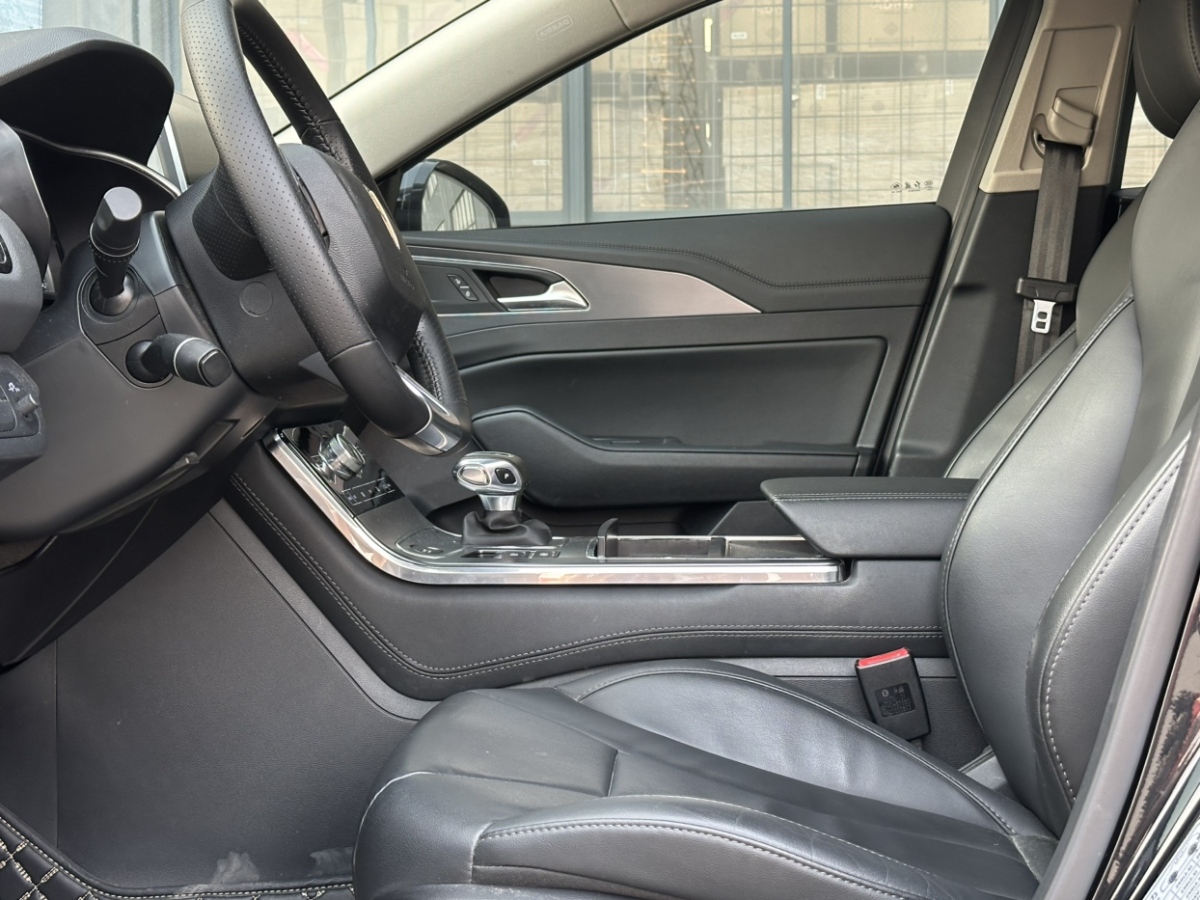 HongQi H5 2020 #9 HongQi H5 2020 car image #9