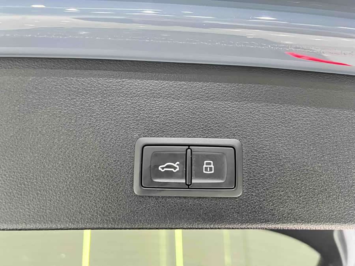 Audi RS 3 2022 car image #9