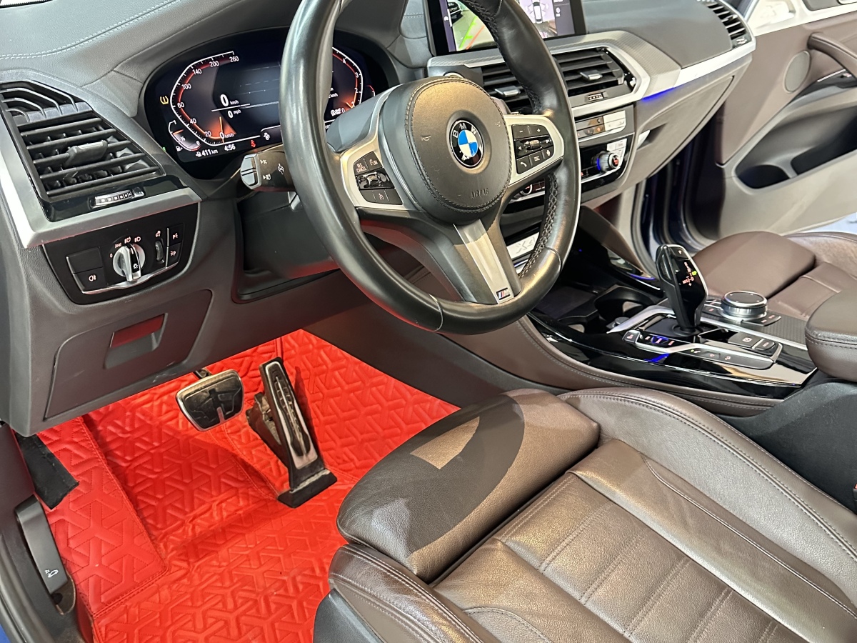 BMW X4 M 2020 car image #9