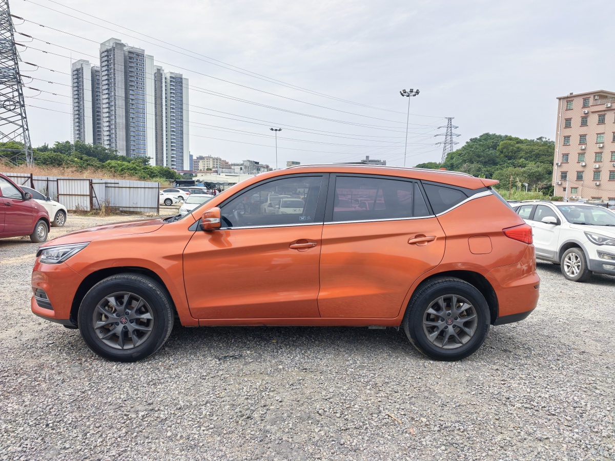 BYD Song 2018 car image #9