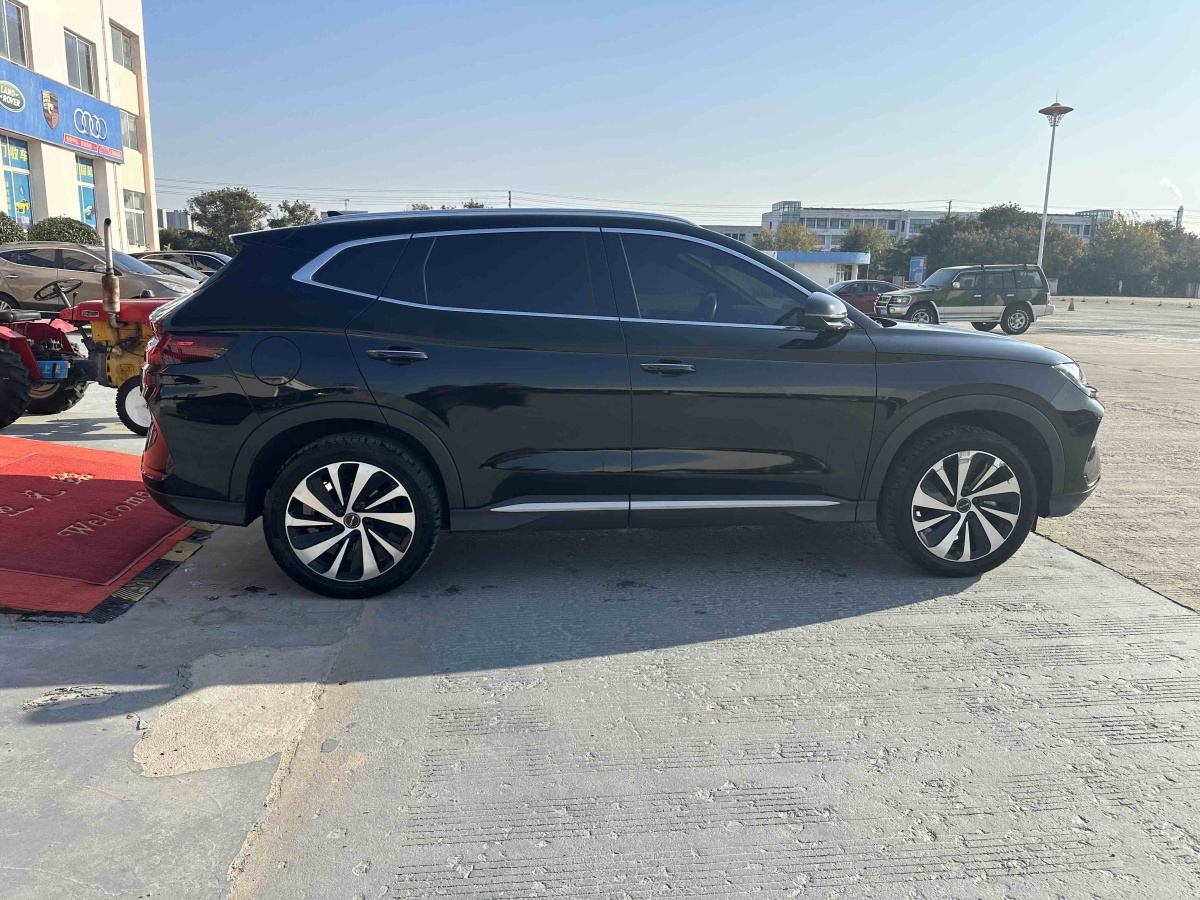 BYD Song 2023 #9 BYD Song 2023 car image #9