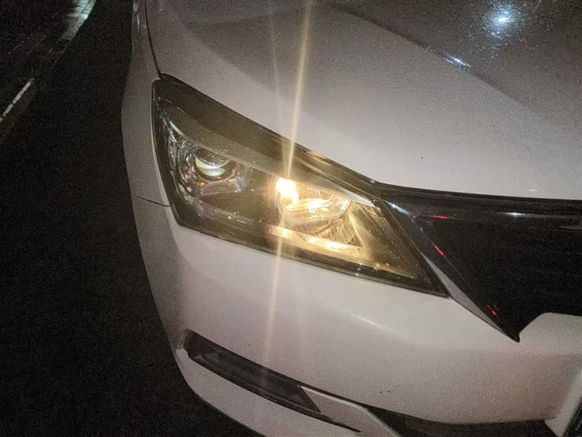 Changan Alsvin V7 2015 imagem de carro #9