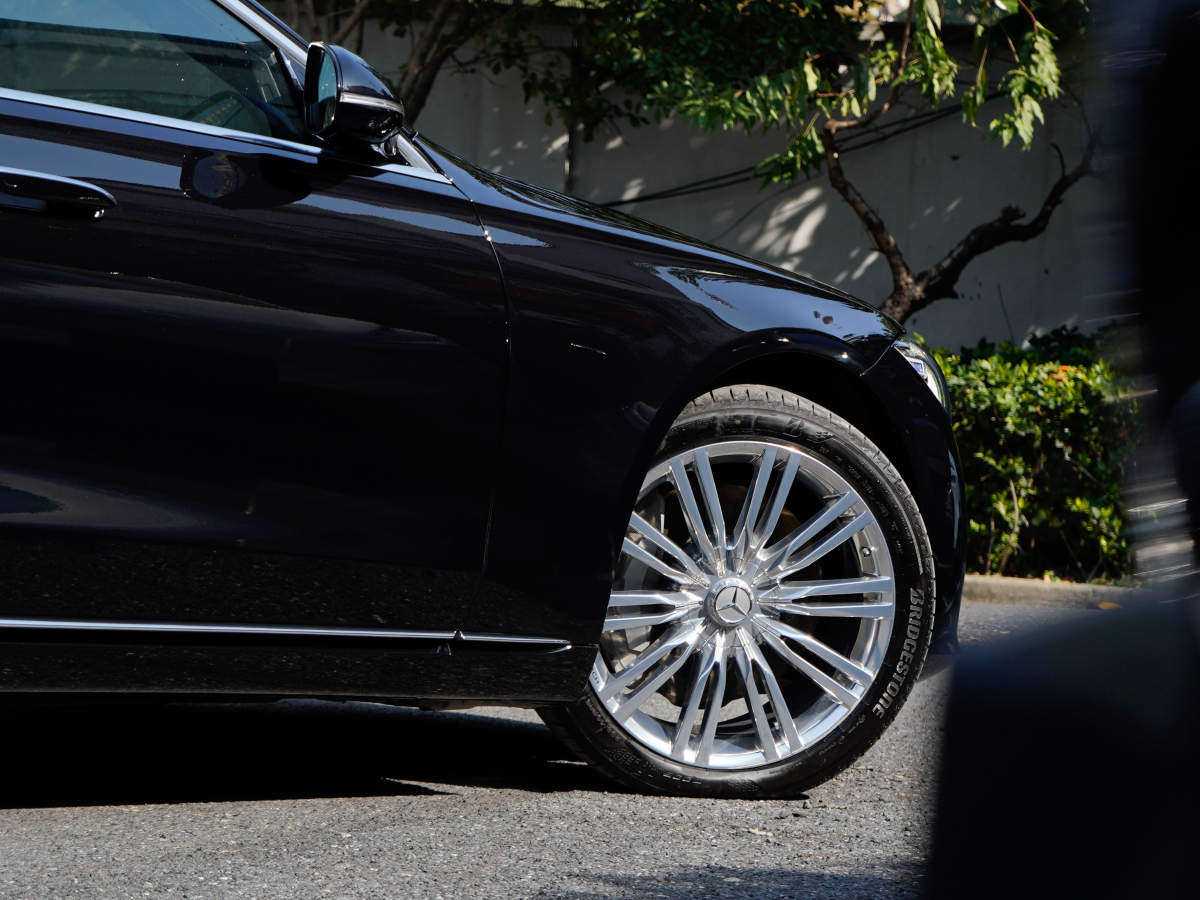 Mercedes-Benz Maybach S Class New Energy 2025 car image #9