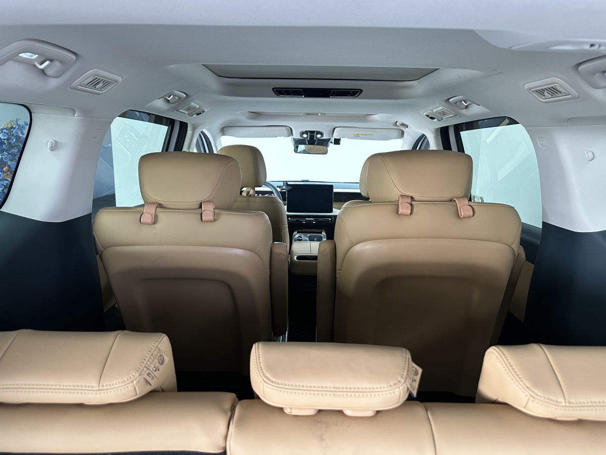 GAC Trumpchi E8 New Energy 2023 car image #9