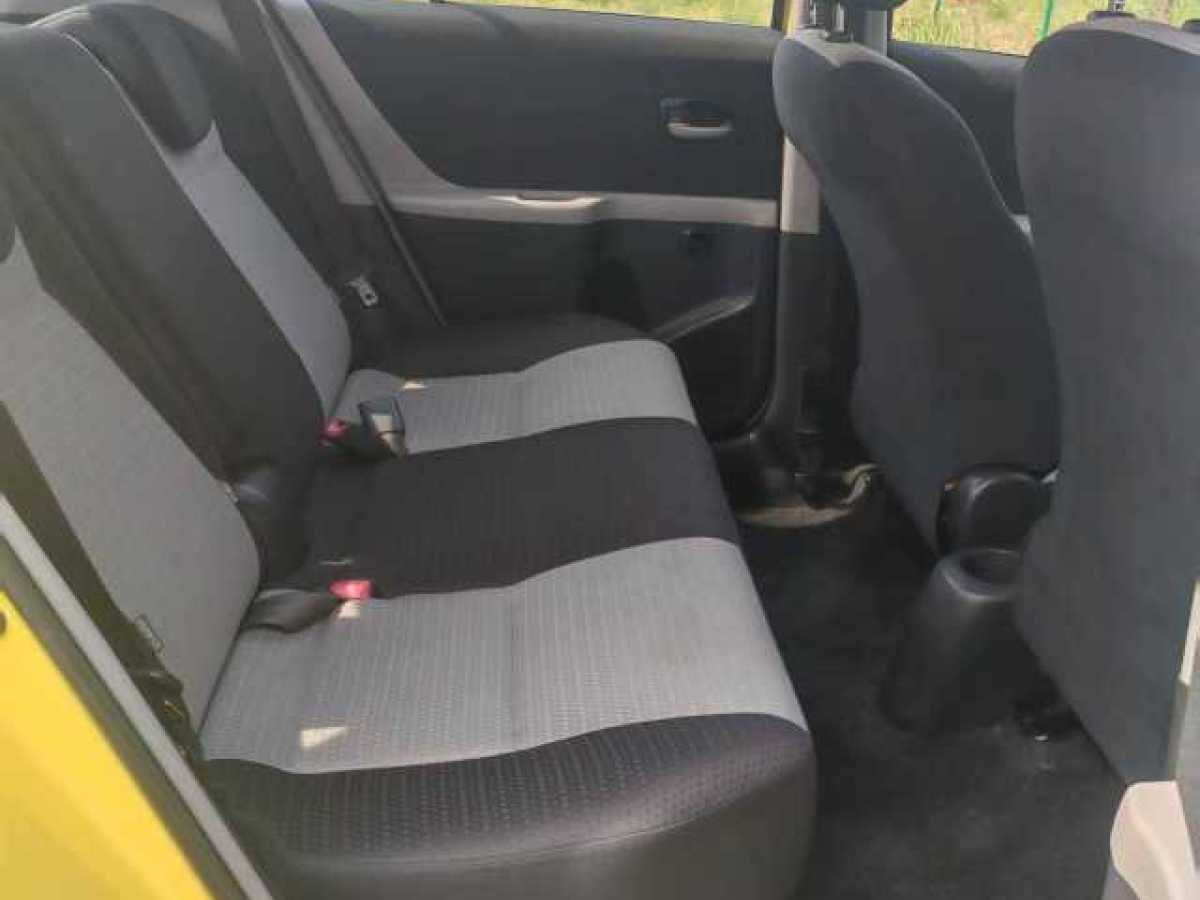 Toyota Yaris 2010 imagem de carro #9