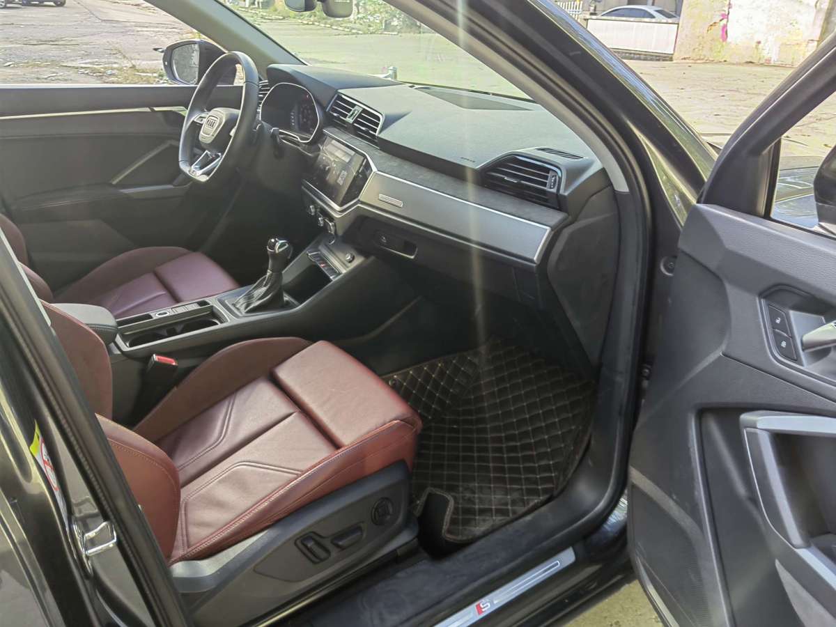 Audi Q3 Sportback 2021 car image #9