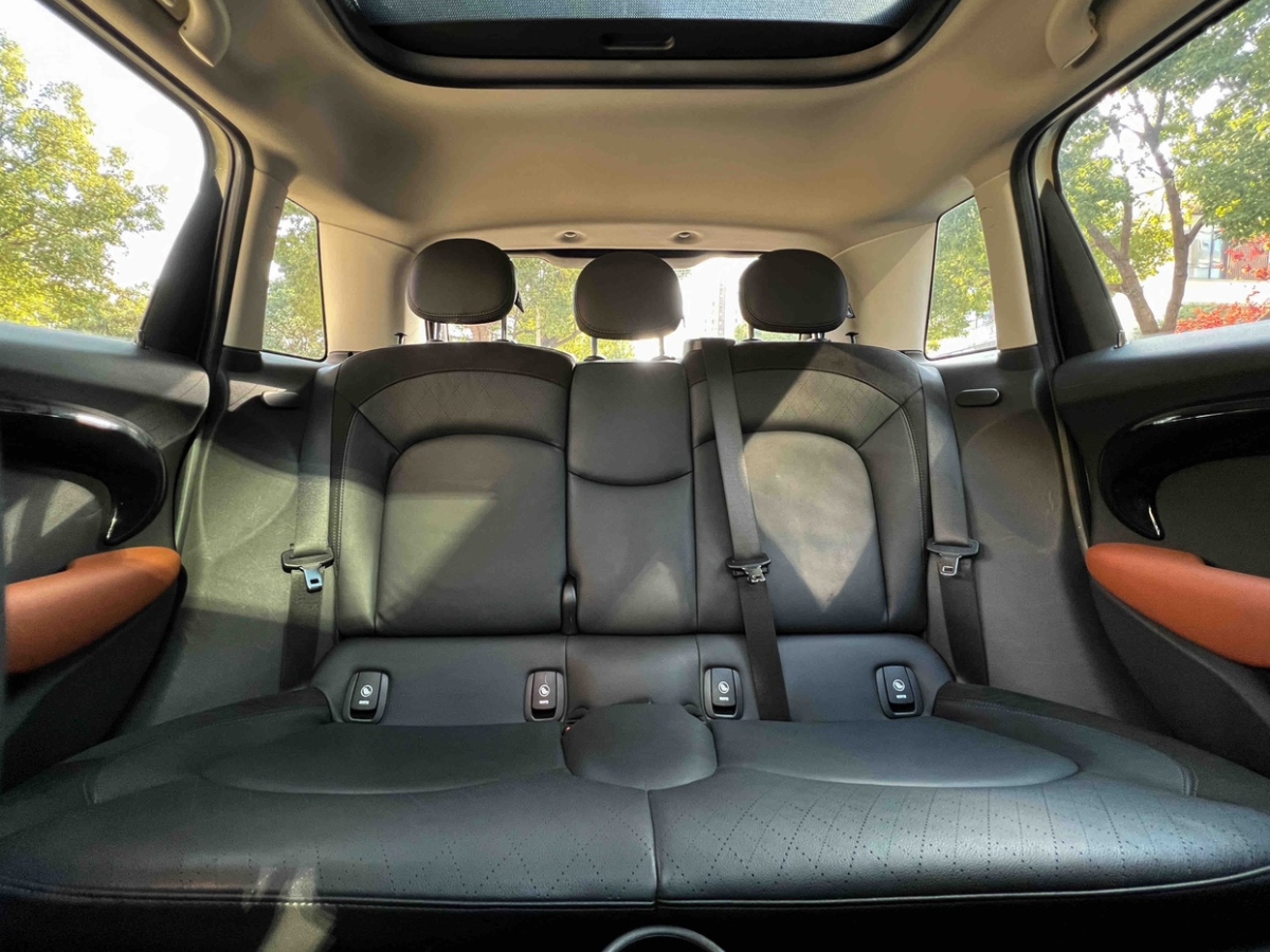 BMW 2019 car image #9