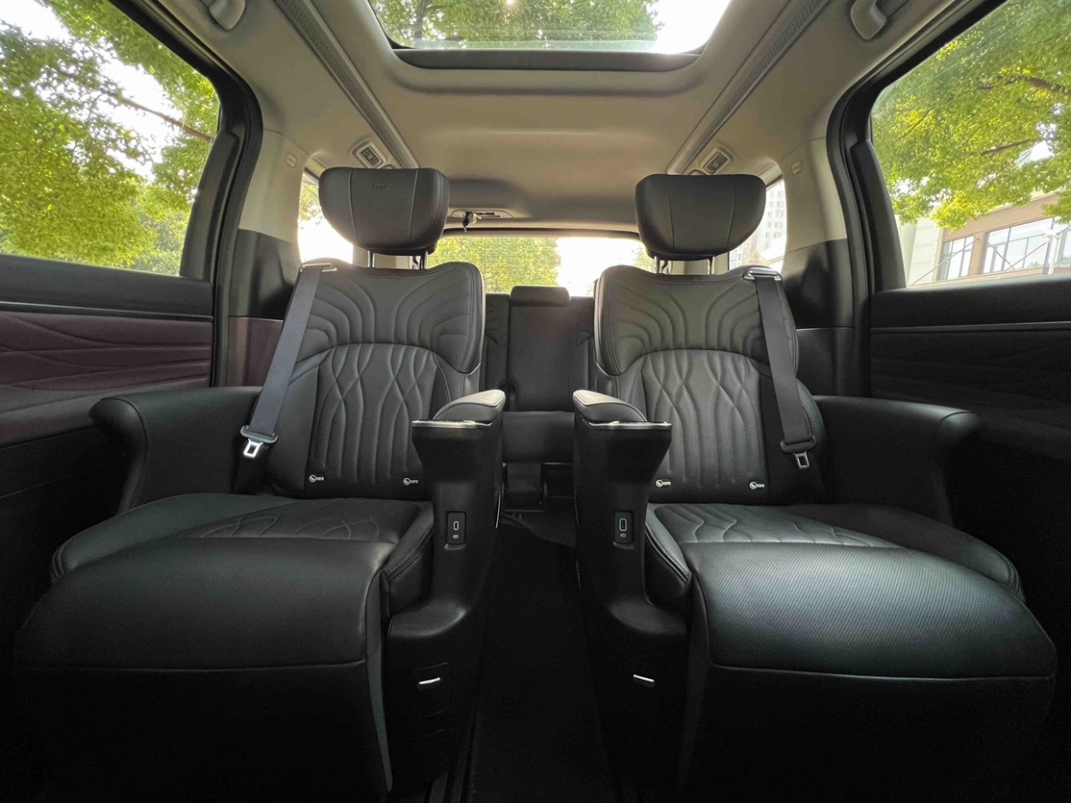 GAC Trumpchi M8 2024 car image #9