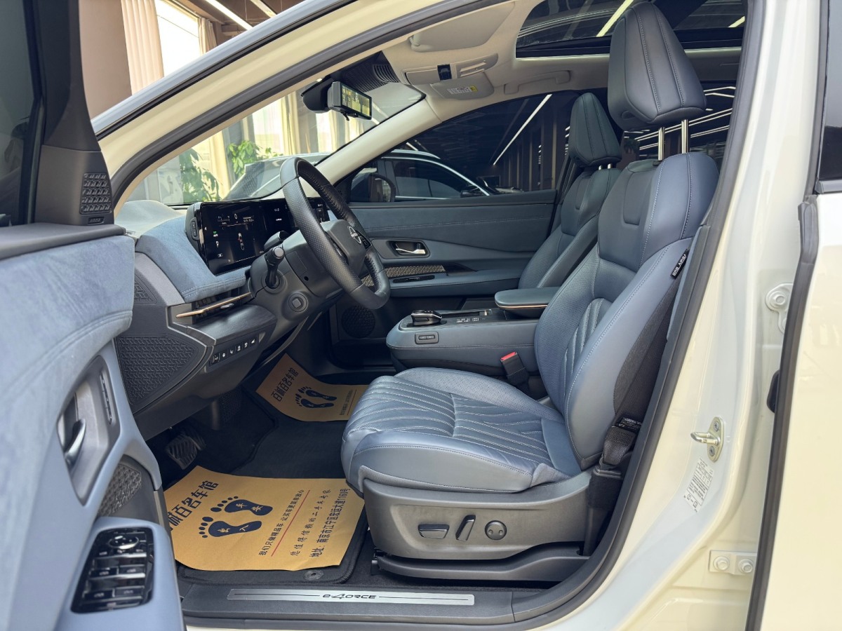 日产 ARIYA艾睿雅 2022 汽车图片 #9