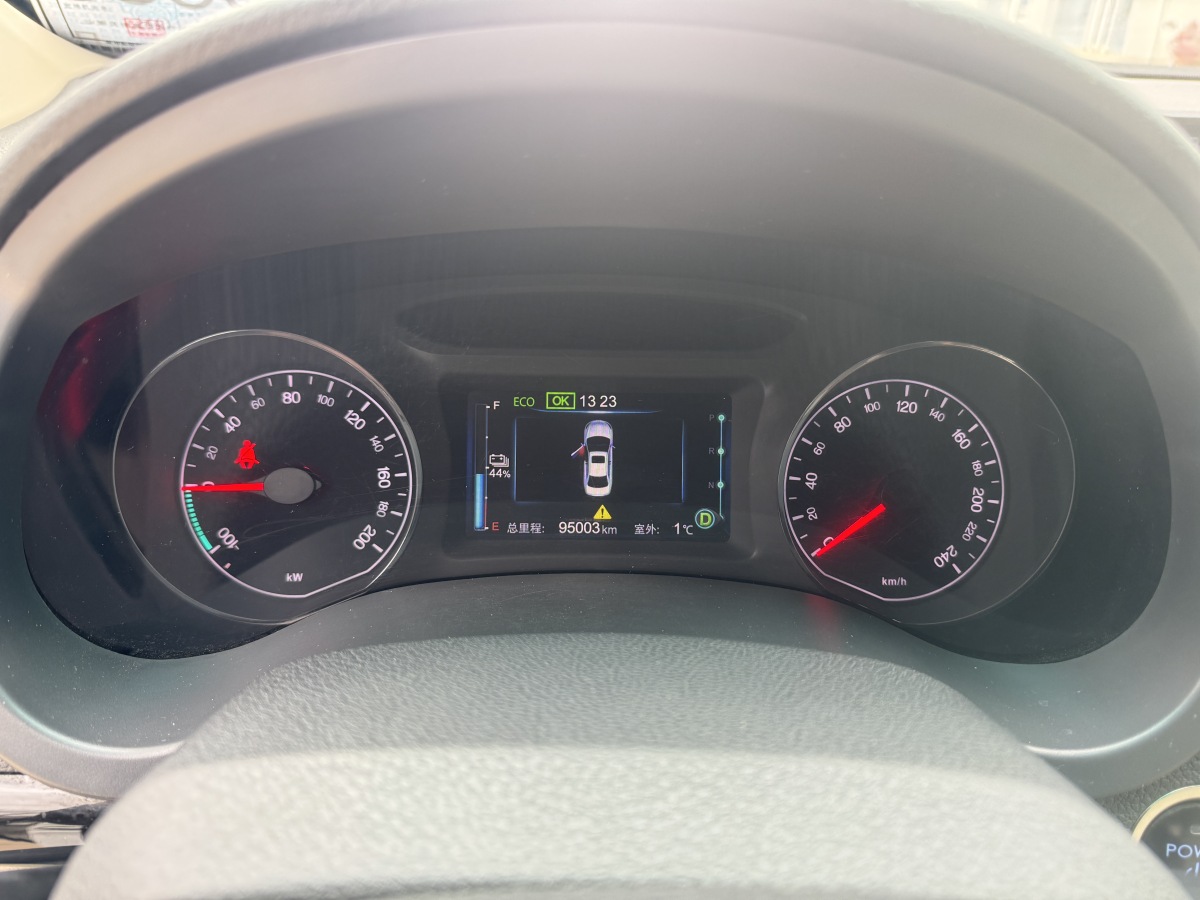 BYD e5 2018 car image #9