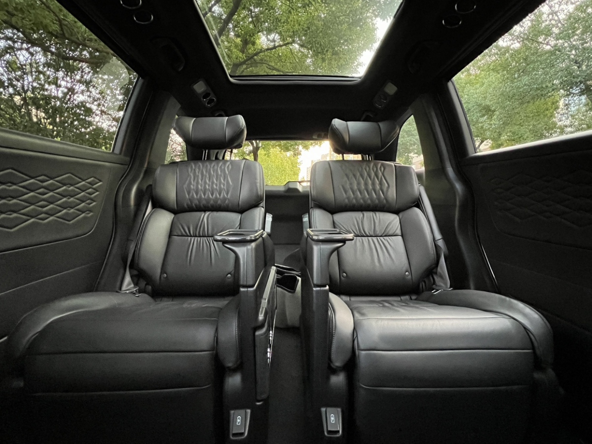 Honda Elysion 2024 #9 Honda Elysion 2024 car image #9