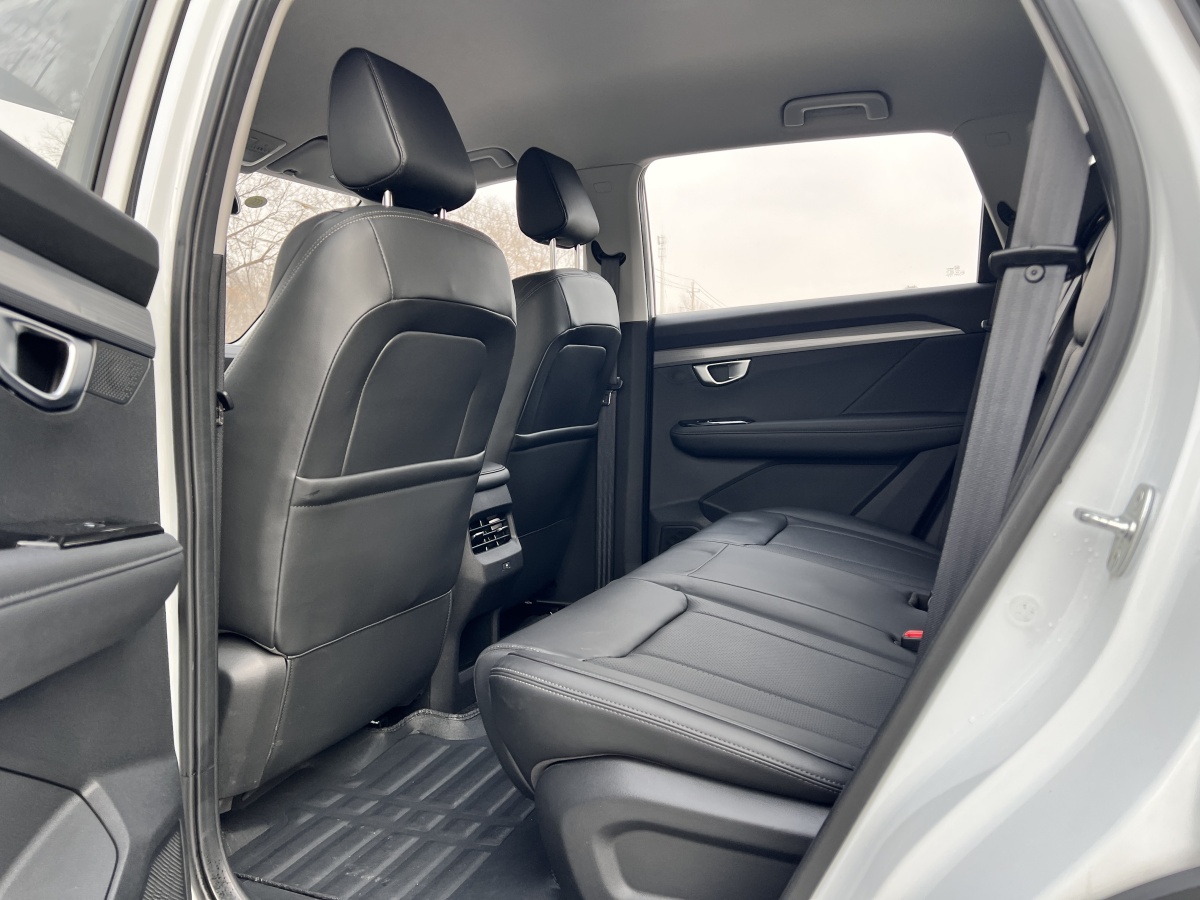 Wuling Asta 2024 #9 Wuling Asta 2024 car image #9