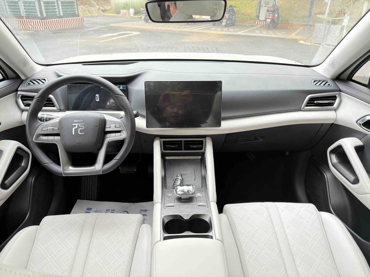 BYD YuanUP 2024 car image #9