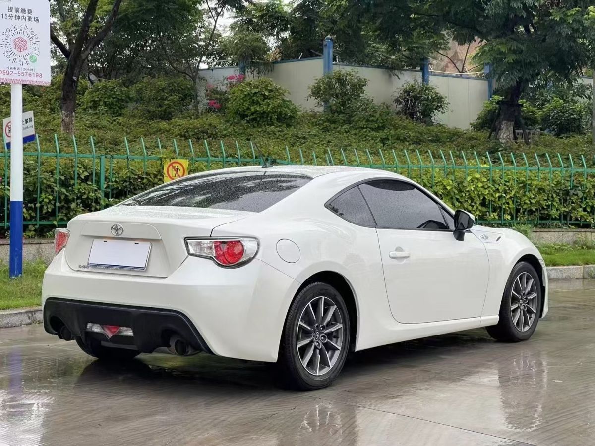 Toyota 86 2013 car image #9
