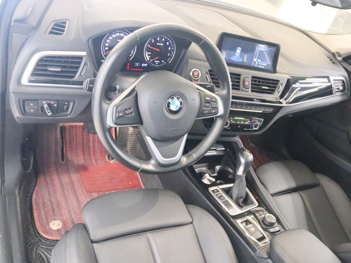 BMW 2018 car image #9