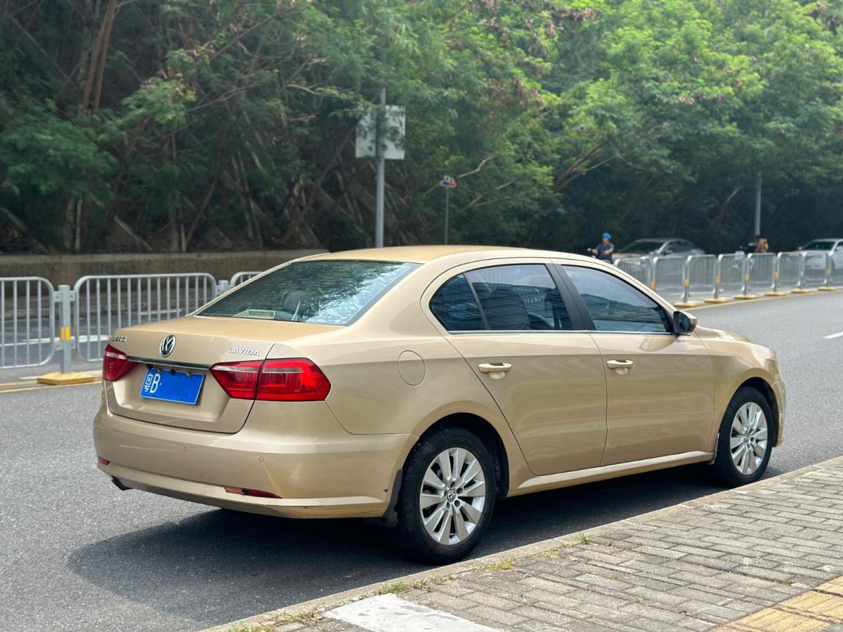 Volkswagen Lavida 2014 car image #9