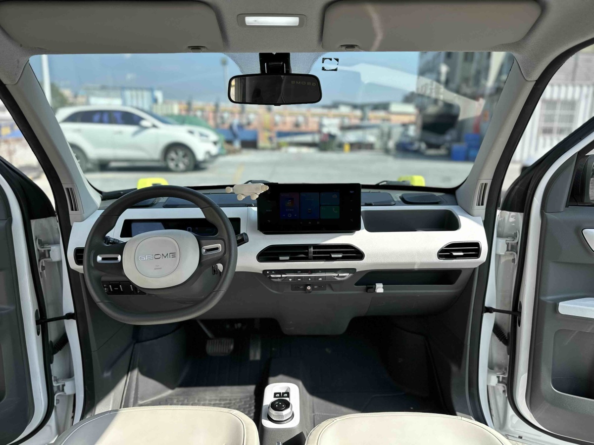 GEELY 2023 car image #9