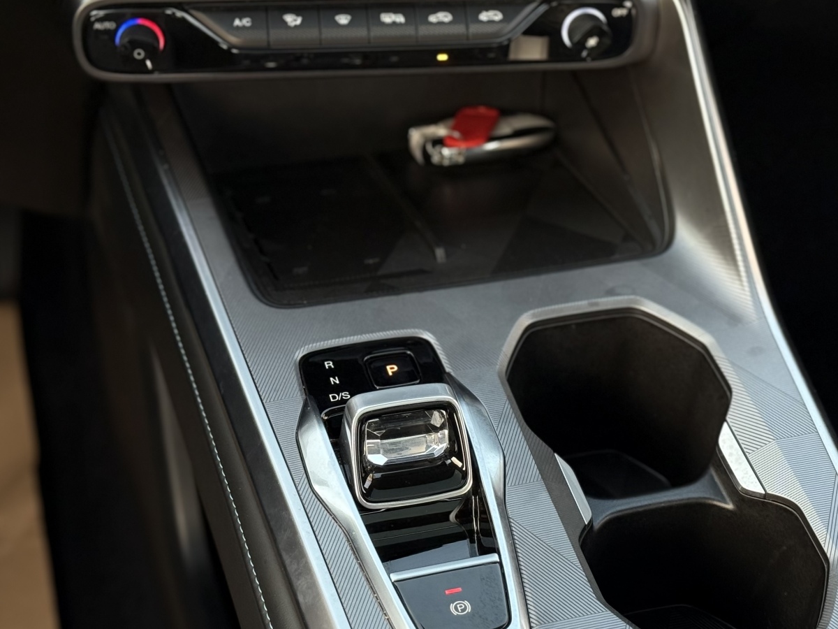 GAC Trumpchi 2023 car image #9