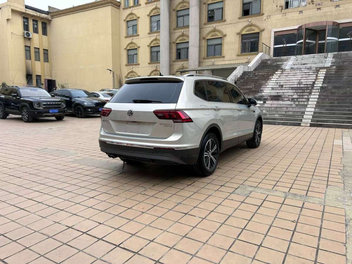 Volkswagen Tiguan L 2020 #9 Volkswagen Tiguan L 2020 car image #9