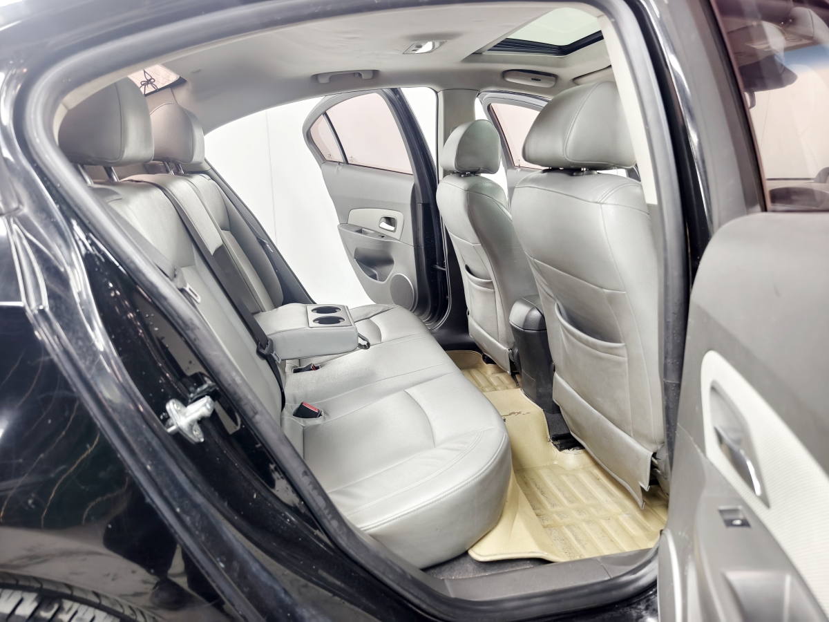 Chevrolet Cruze 2013 car image #9