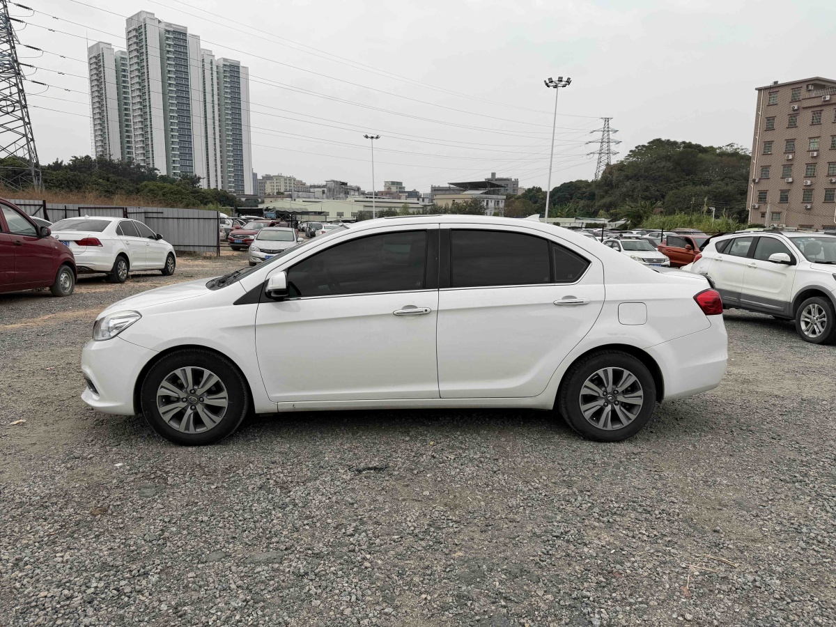 Great Wall C30 2016 #9 Great Wall C30 2016 car image #9