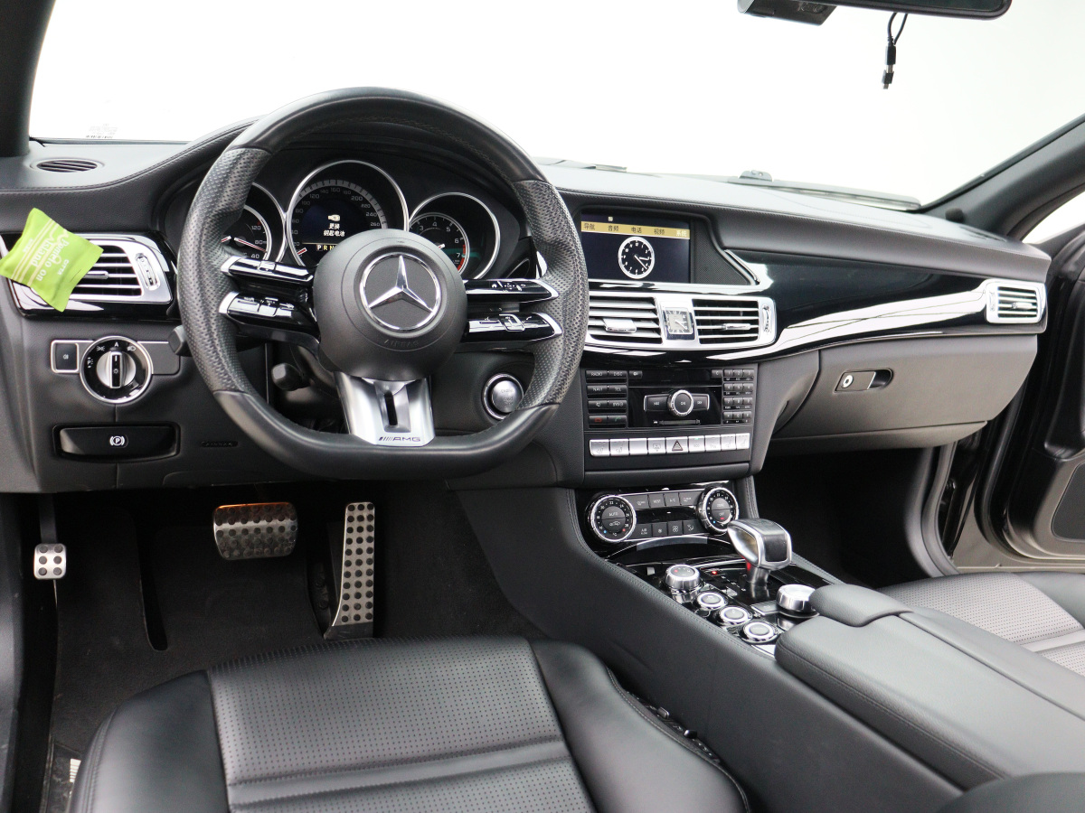 Mercedes-Benz 2012 car image #9