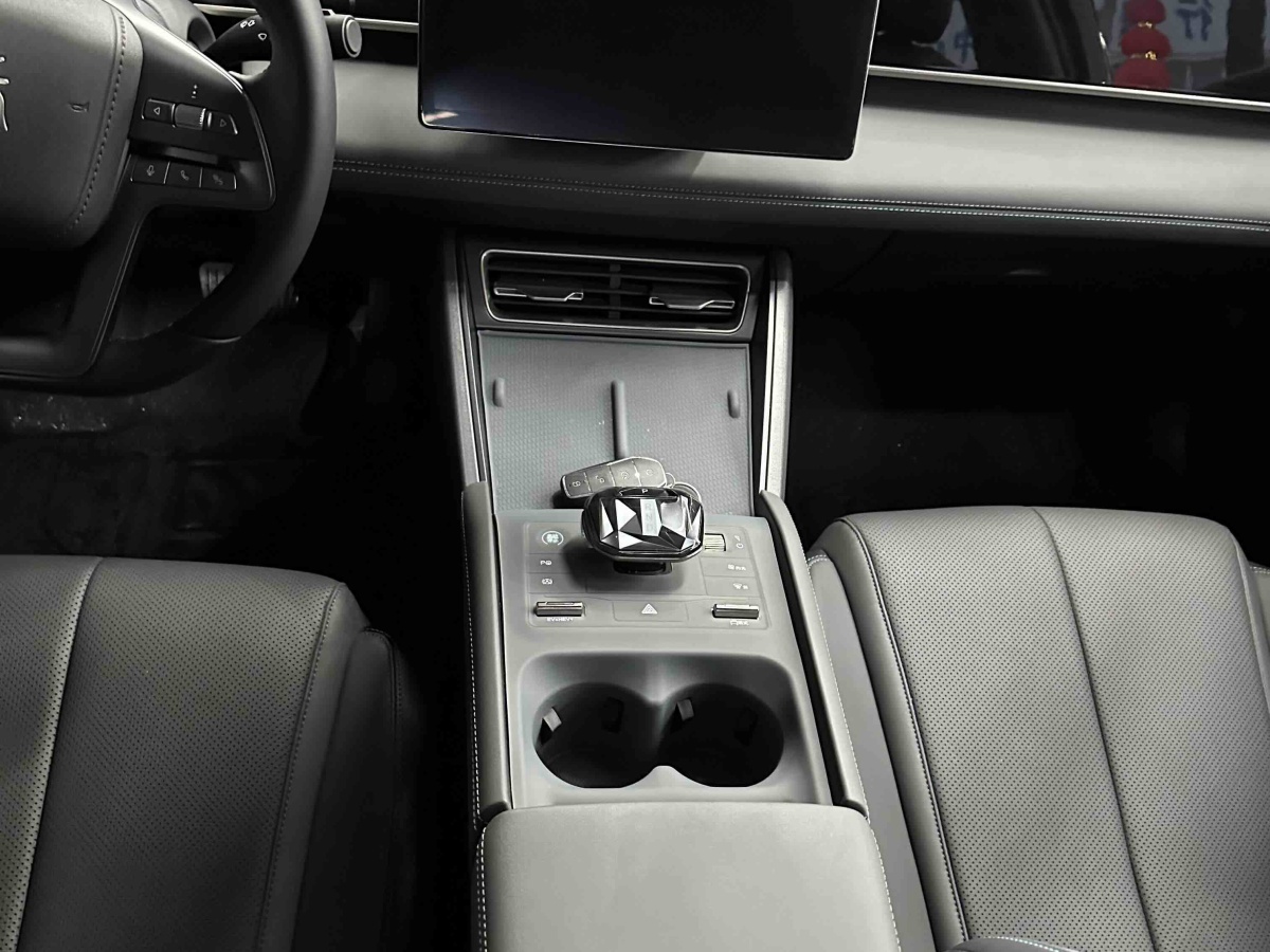 BYD Qin L 2025 #9 BYD Qin L 2025 car image #9