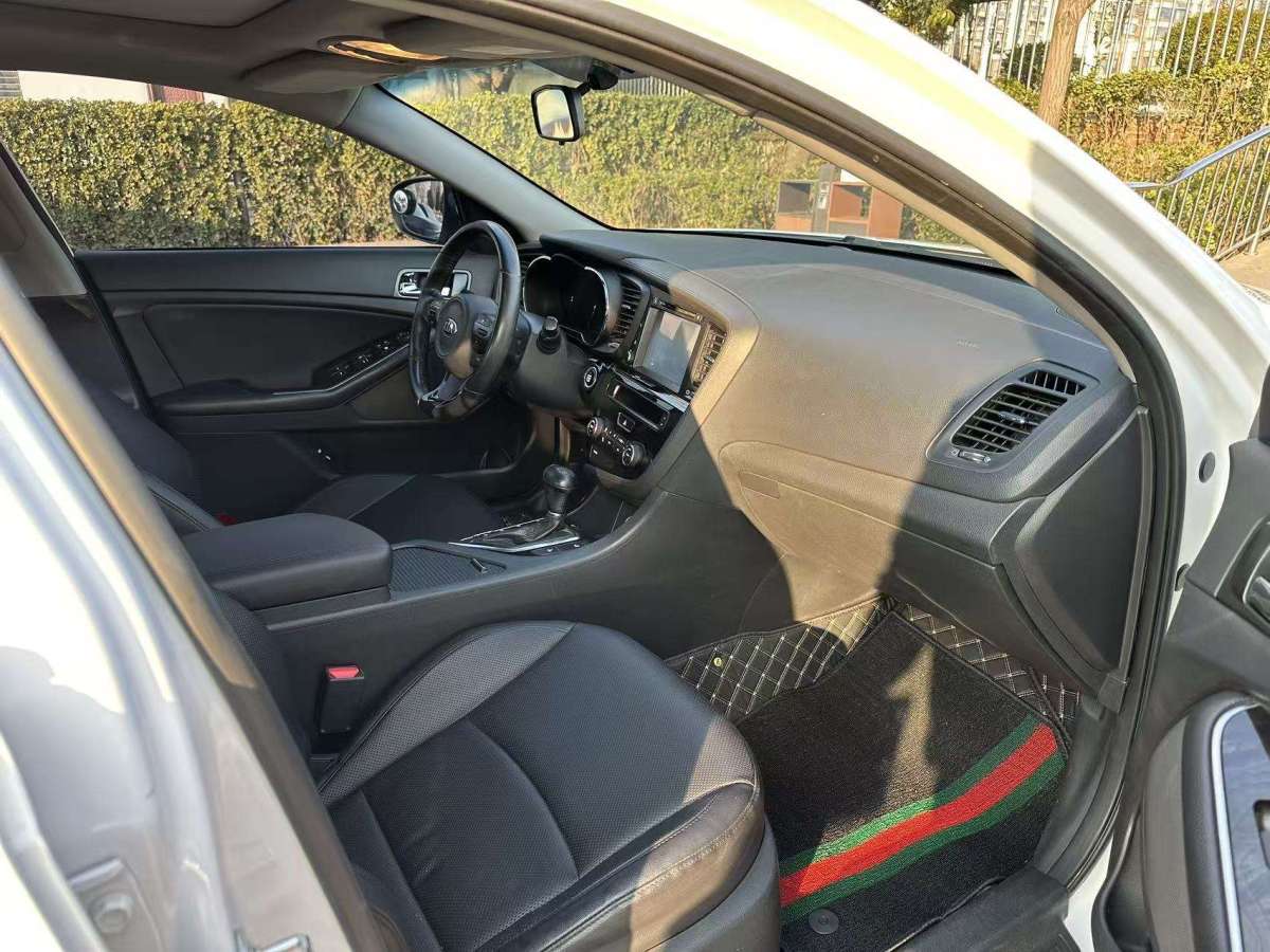 Kia K5 2014 car image #9
