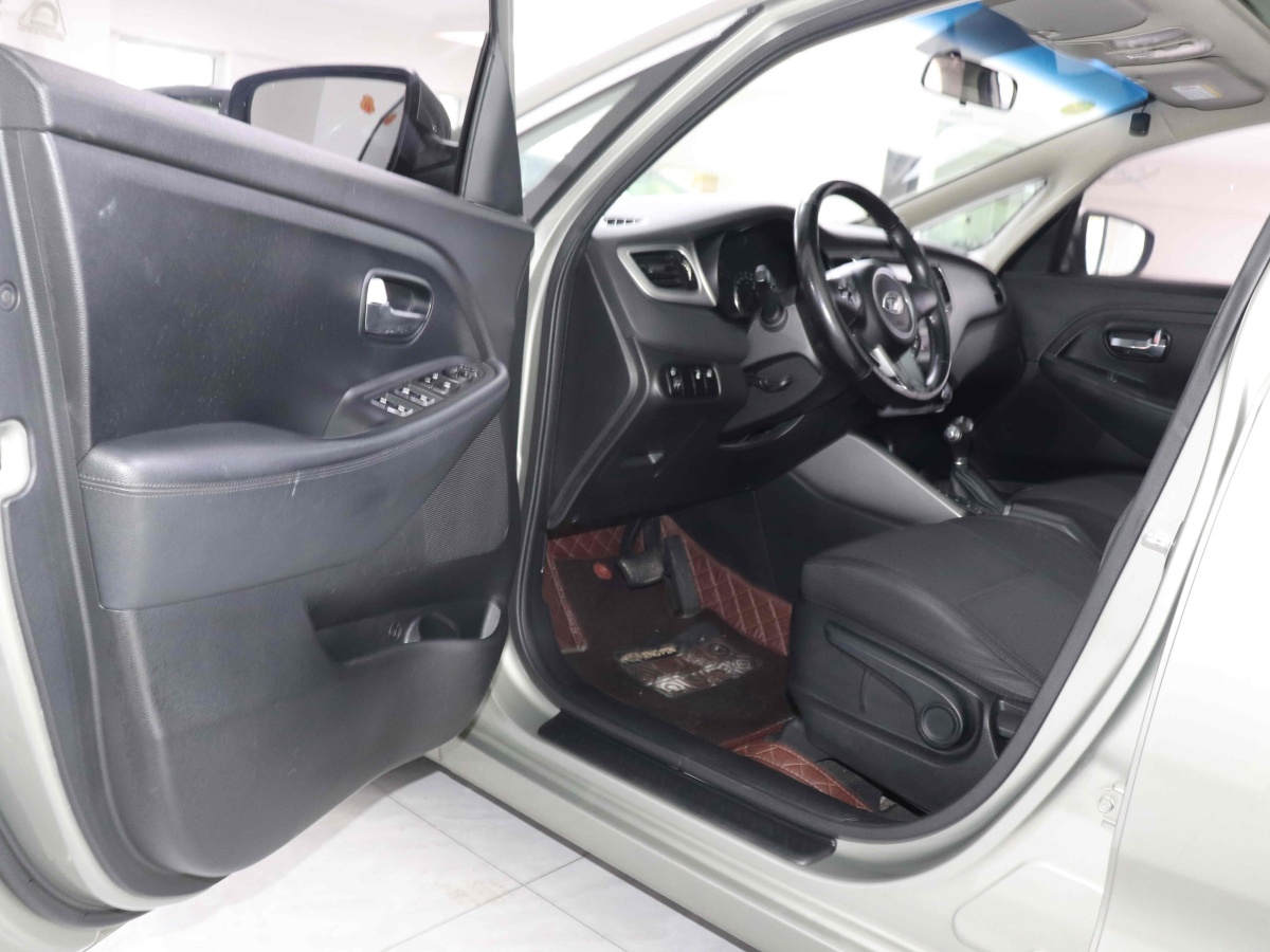 起亚 佳乐 2014 汽车图片 #9