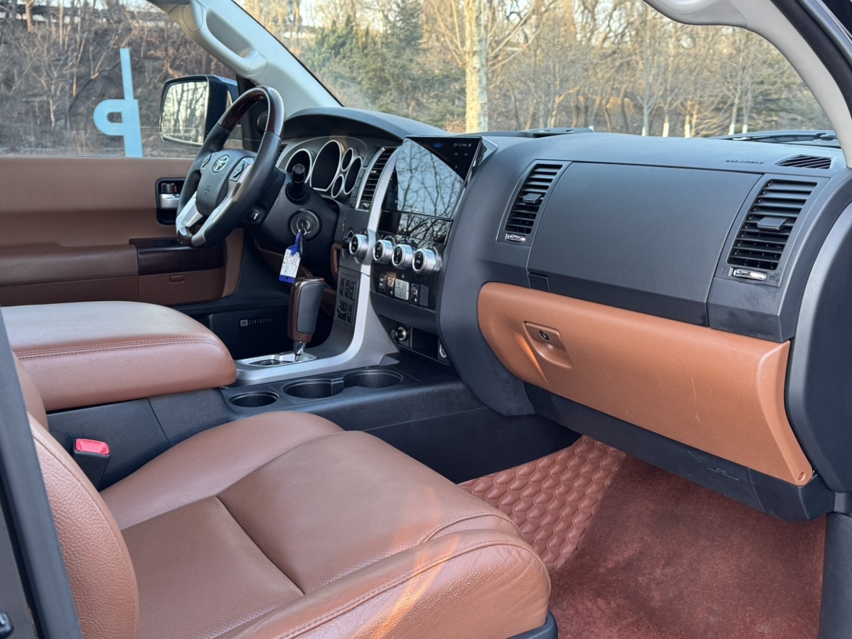 Toyota Sequoia 2015 #9 Toyota Sequoia 2015 immagine di auto #9