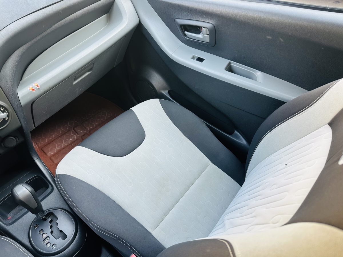 Suzuki Alto 2012 #9 Suzuki Alto 2012 car image #9