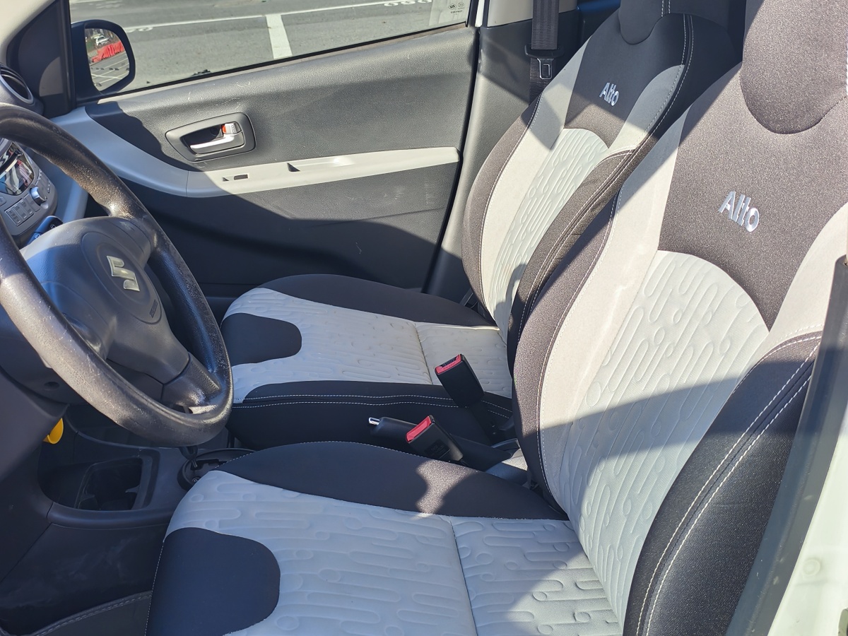 Suzuki Alto 2014 car image #9